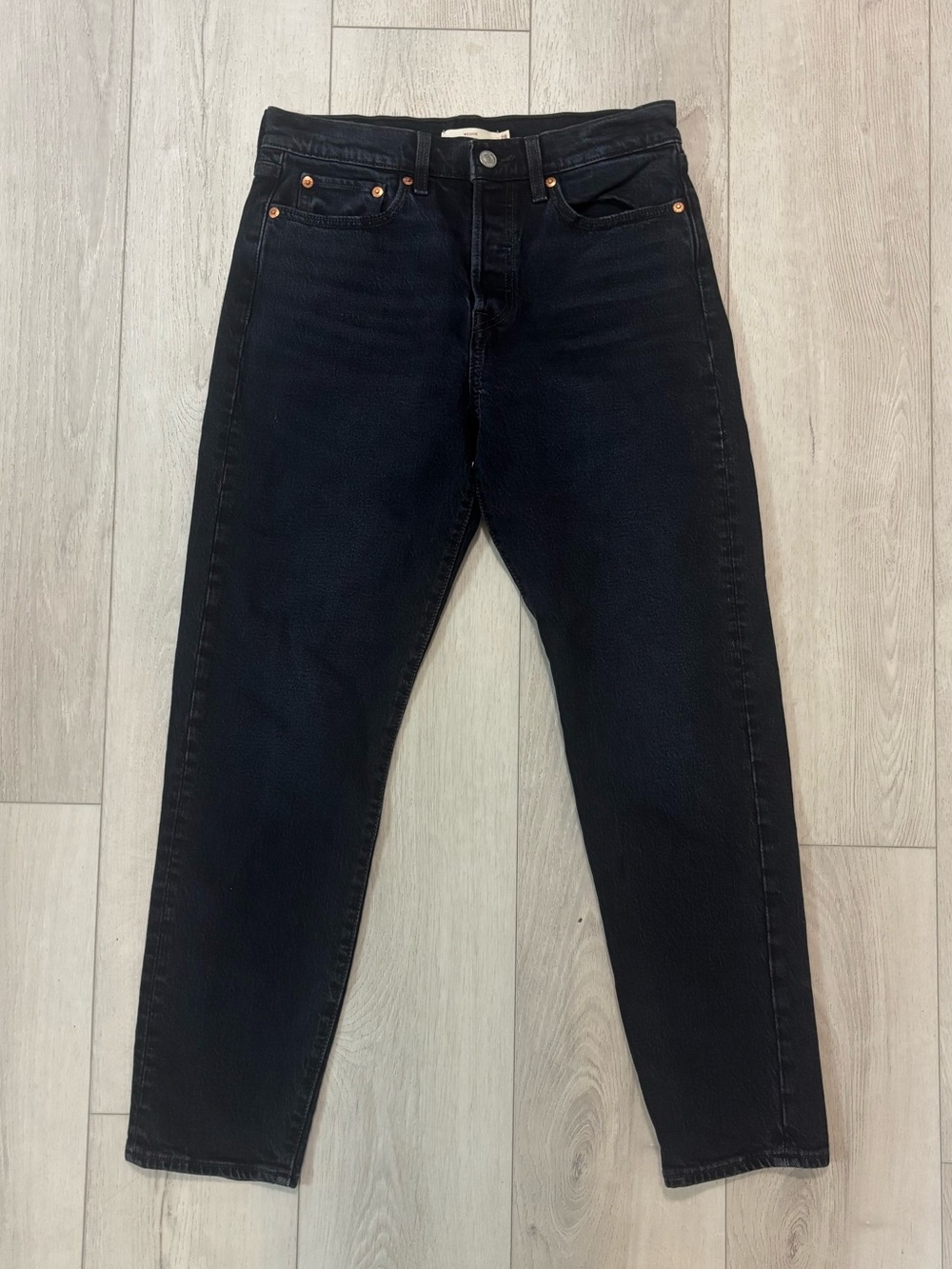 Levi’s Classic Wedgie Black High-Rise Jeans